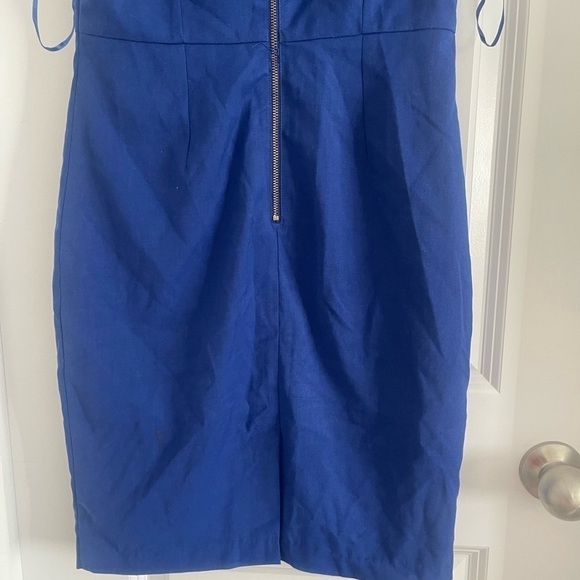 Sleeveless Formal Dress - Size Small - Picture 7 of 7